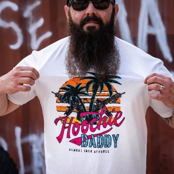 CMBTIRN CO HOOCHIE DADDY SUNSET MEN'S T-SHIRT Size XL NWT in packaging - Picture 1 of 5